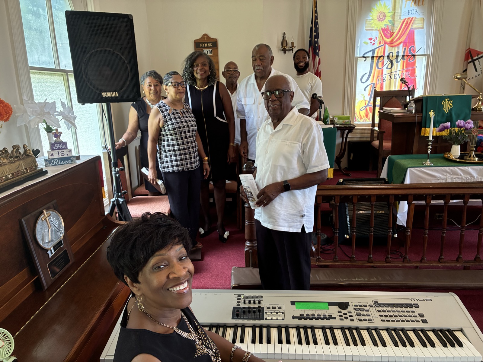 Sounds of Glory chorus members singing together